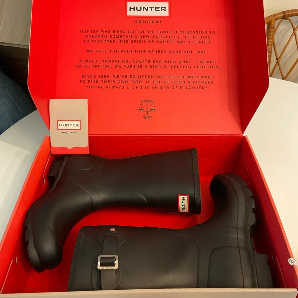 Hunter Original Short Black Waterproof Boots - Picture 2 of 15